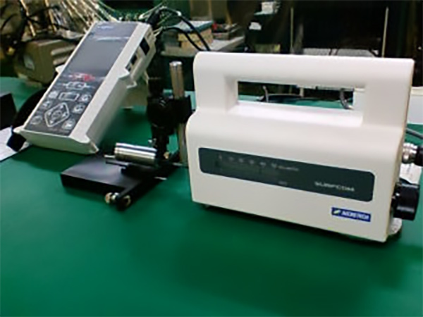 膜厚段差測定器