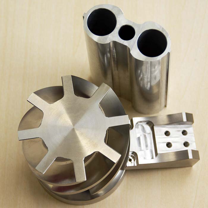 金属加工部品